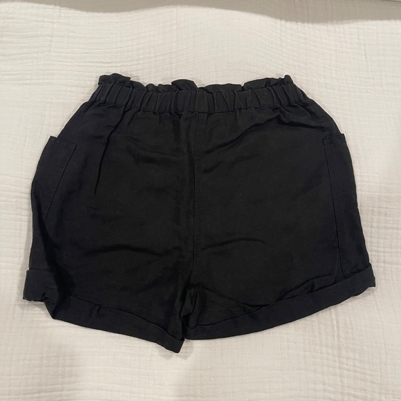 [Aritzia] Wilfred Free Harulia Short Black - Picture 5 of 6